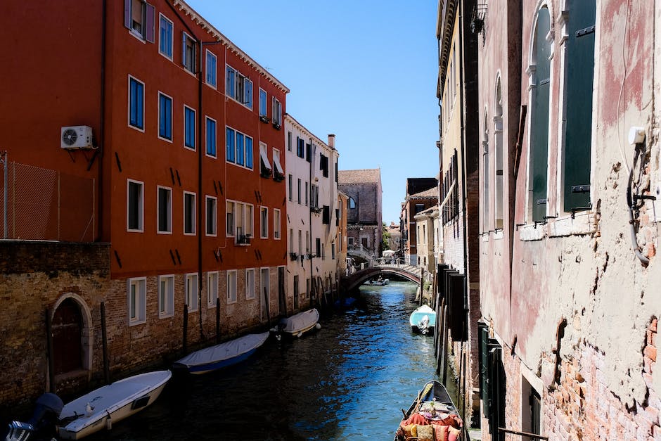 Venedig im Wasser: Warum die Lagunenstadt erbaut wurde